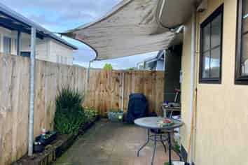 2/96 Mill Road, Kensington