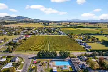 3 Roberts Street, Martinborough