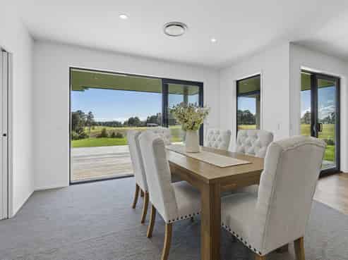 1356A South Road, Kaitake