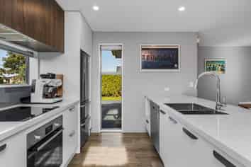 70 Thames Drive, ROLLESTON