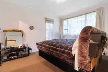 12 Karapiti Place, Glen Eden