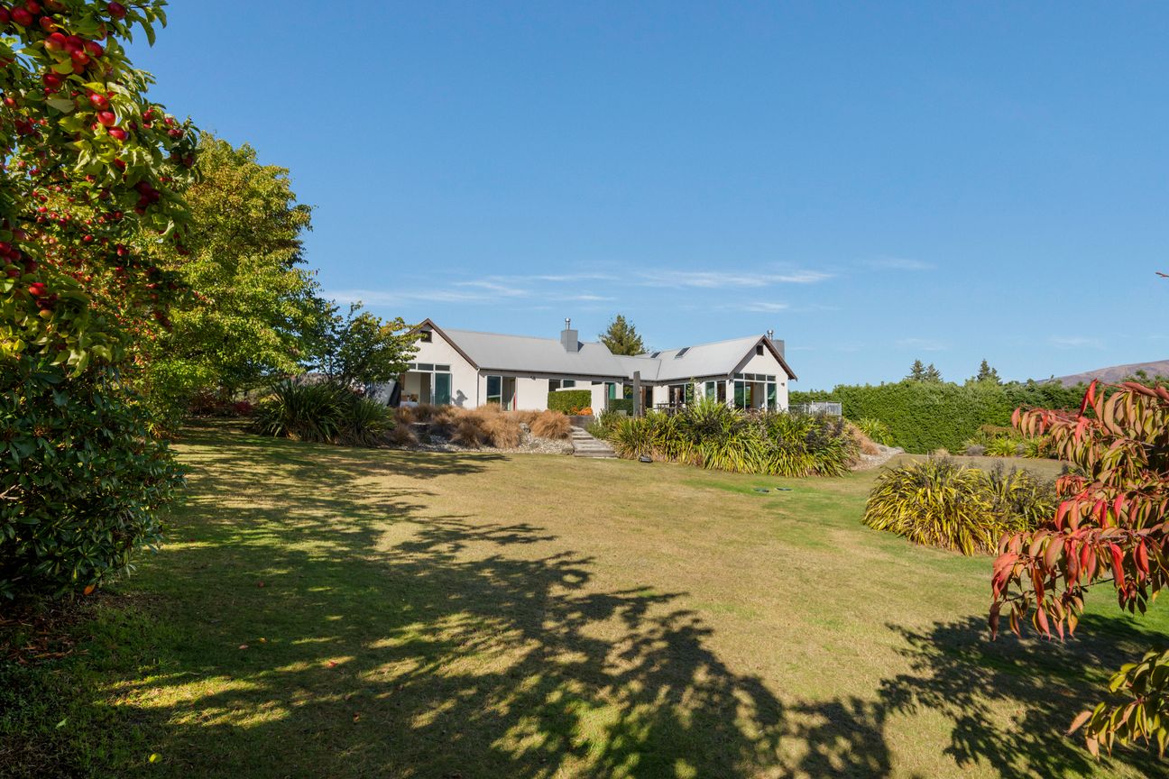 Private Acreage with Panoramic Lake Views - Widok 3
