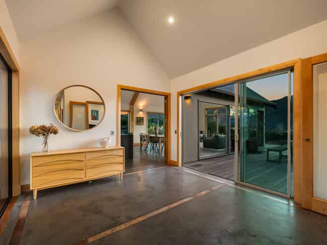 1 Peak View Ridge, Wanaka