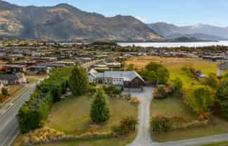 1 Peak View Ridge, Wanaka