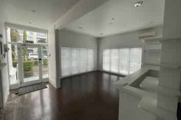 RARE MEDICAL SPACE | CORNER POSITION