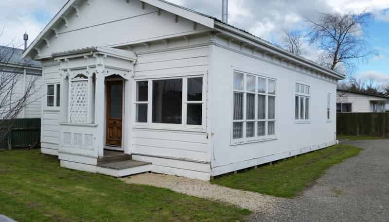 143 Perry Street, Masterton