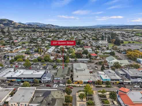 Multi-Tenant Investment in Richmond's Prime Zone
