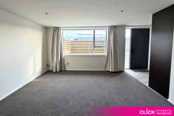 1/33  Melbourne Street, South Dunedin