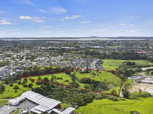 Strategic landholding adjacent to active delivery