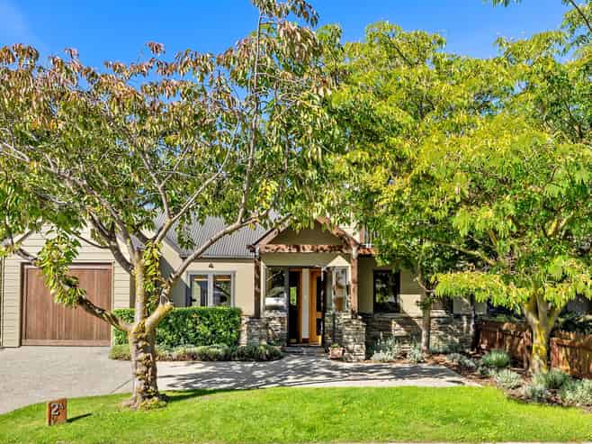 2B Lansdown Street, Wanaka