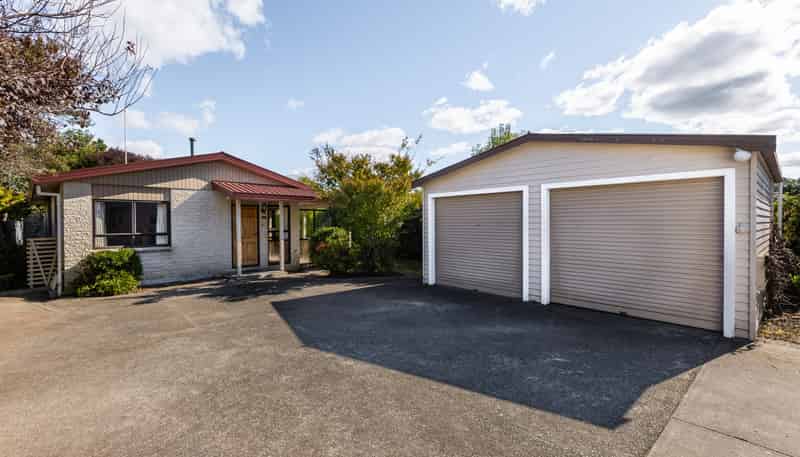 101 Mayfair Avenue, Mayfair