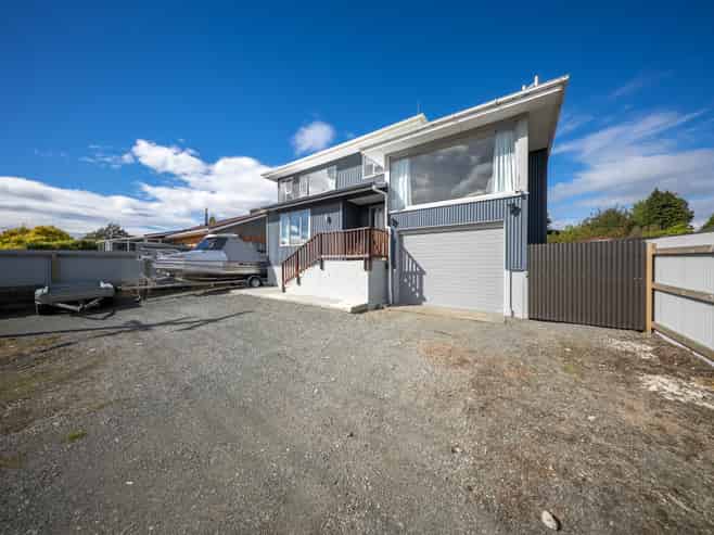 82 Matai Street, Te Anau