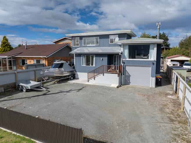 82 Matai Street, Te Anau