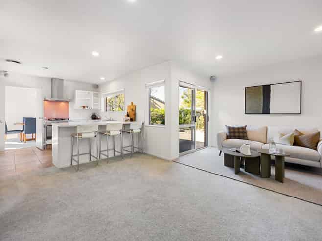 1 The Avenue, Harrowfield