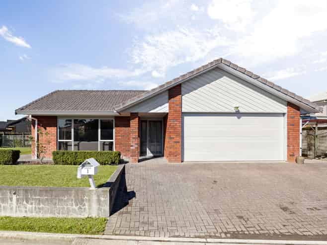 1 The Avenue, Harrowfield