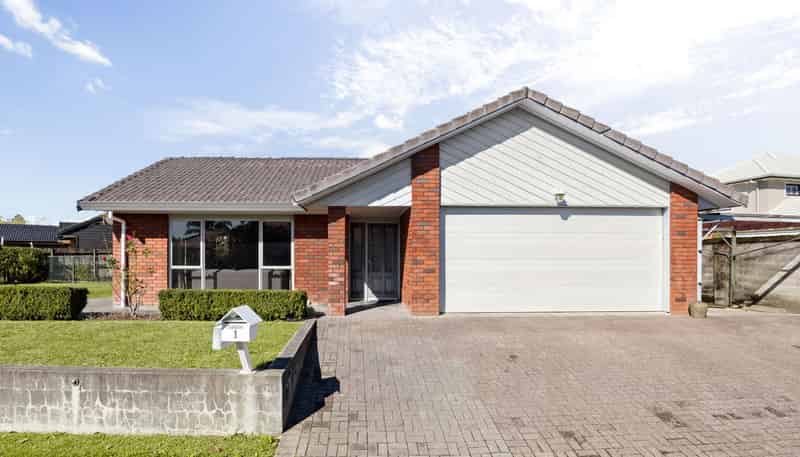 1 The Avenue, Harrowfield