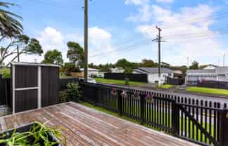 19 Elliott Avenue, Bayview