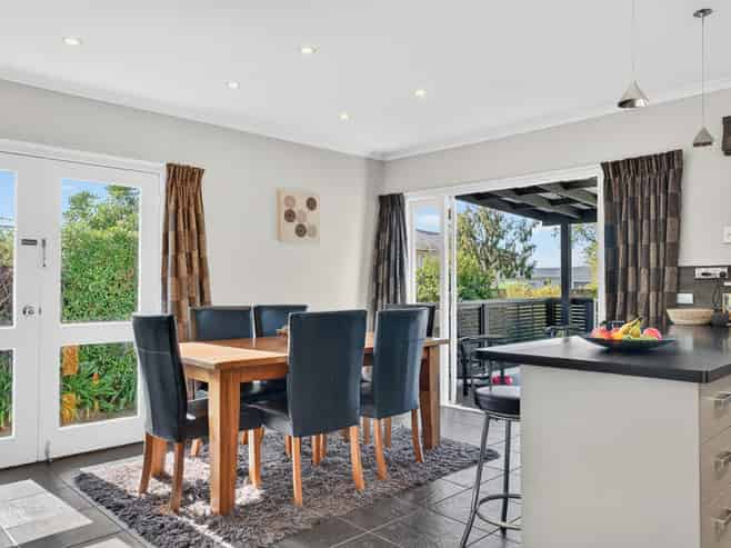 107 South Road, Solway