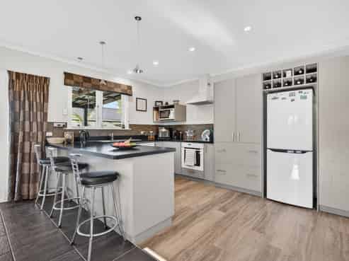 107 South Road, Solway