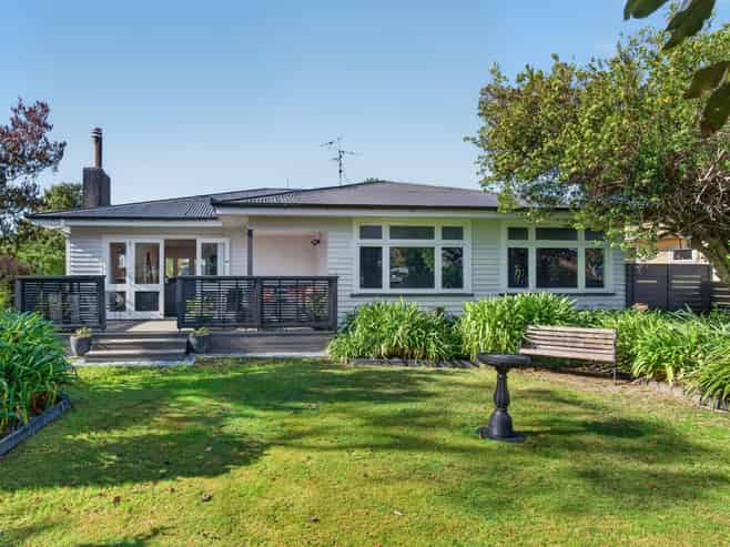 107 South Road, Solway