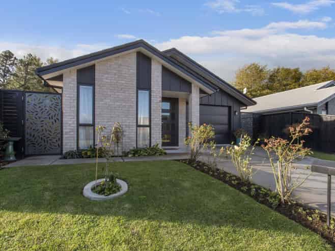 13 Mural Drive, Katikati