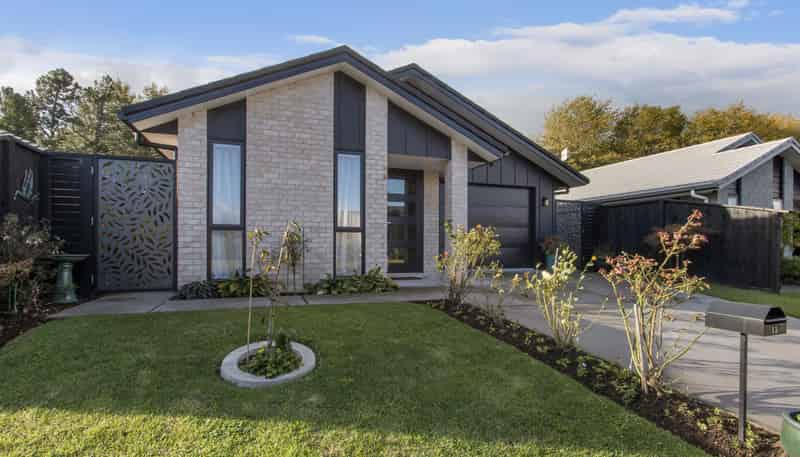 13 Mural Drive, Katikati