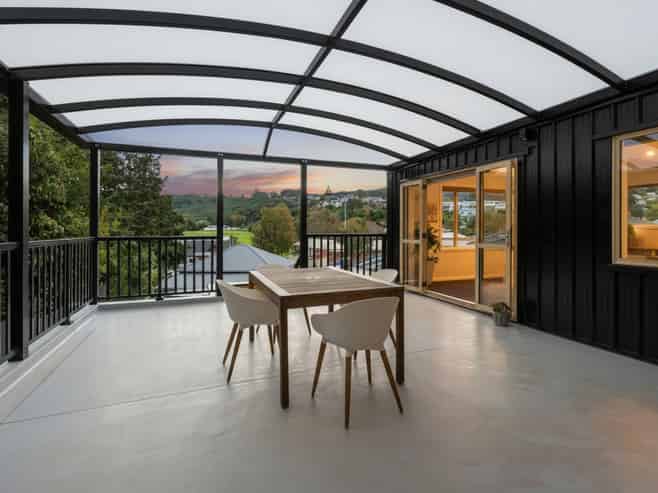 99 Kaikorai Valley Road, GLENROSS