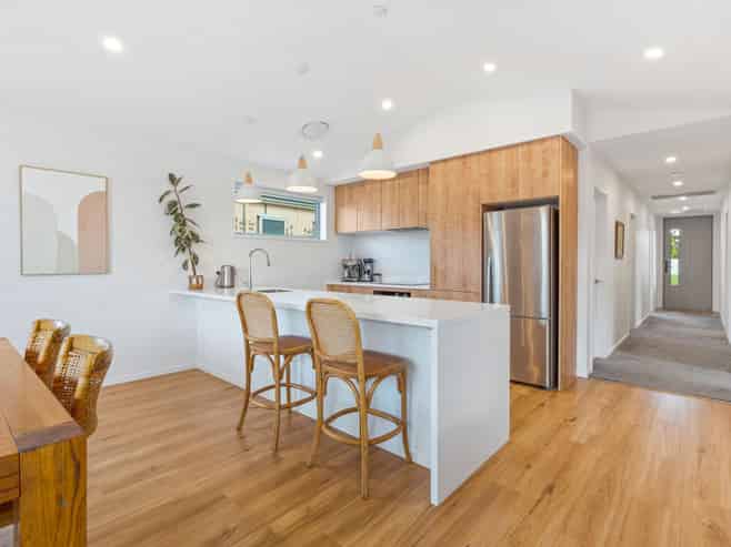 8  Stables Lane, MOSGIEL