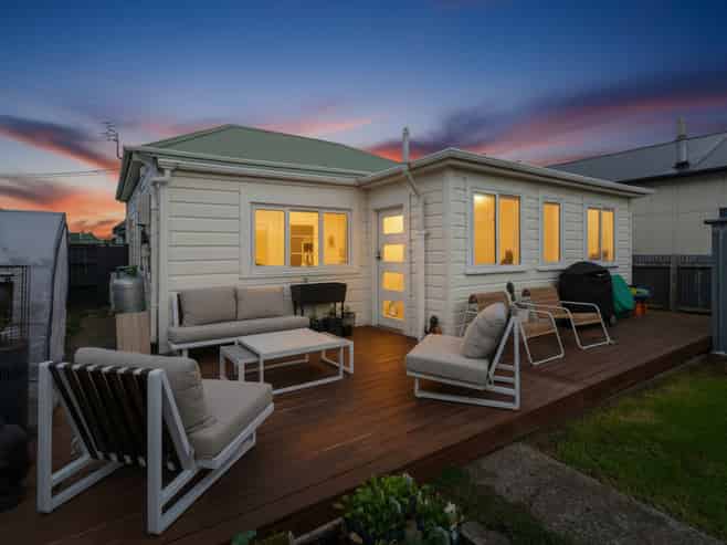 2  Council Street, SAINT KILDA