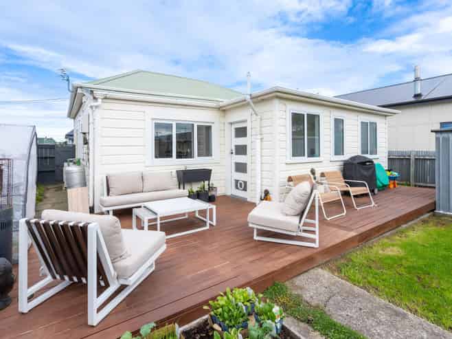 2  Council Street, SAINT KILDA