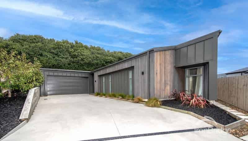 13 Barnfields Close, Halswell