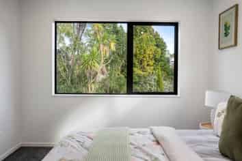 4/16 Reynella Drive, Massey