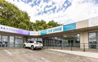 Exceptional Silverdale Retail