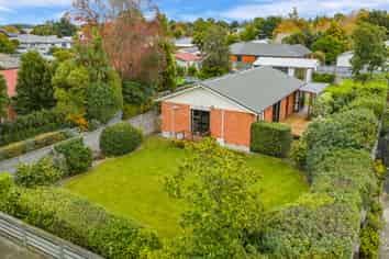 27 Mathias Street, Darfield