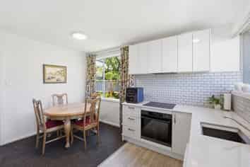2/54B Dallington Terrace, Dallington
