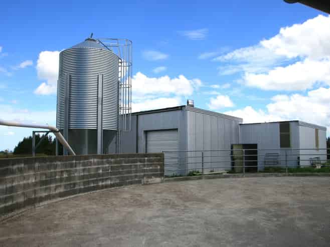 2105 and 2 Hastings Road, Stratford