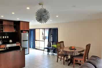 407 State Highway 16, Kumeu