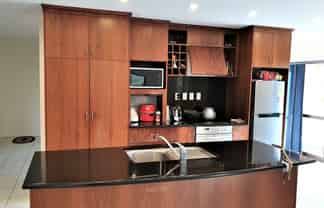 407 State Highway 16, Kumeu