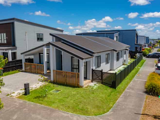 34B Kahui Parade, Karaka