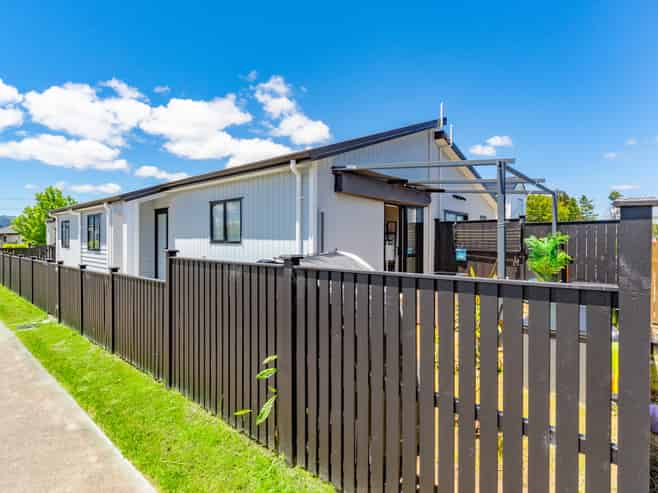 34B Kahui Parade, Karaka