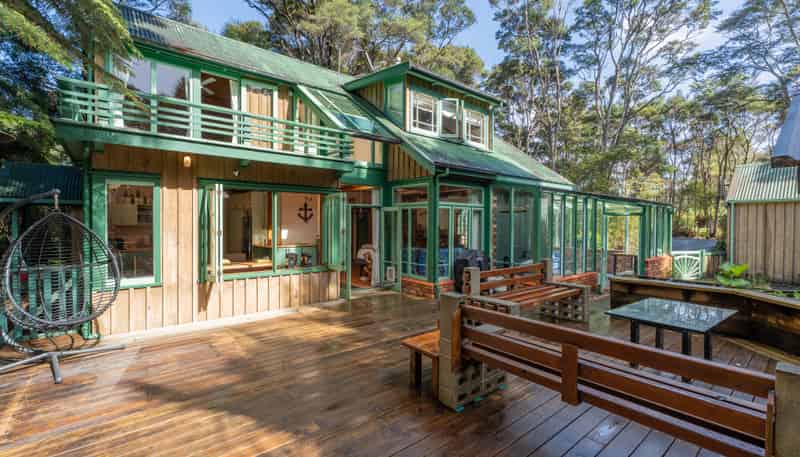 6 Cochran Road, Oratia