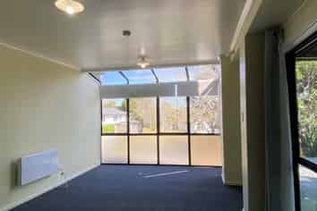 63A Santiago Crescent, Unsworth Heights