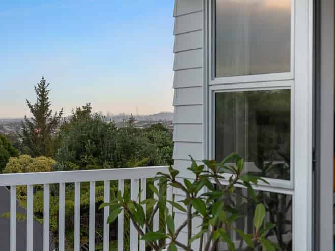 11 Laurina Road, Sunnynook