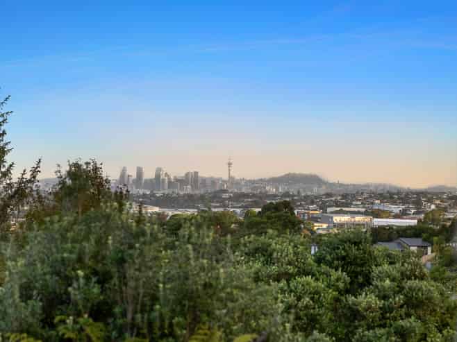 11 Laurina Road, Sunnynook