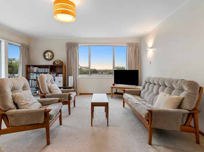 11 Laurina Road, Sunnynook