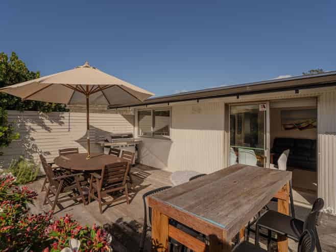 17 McCall Ave, Pauanui