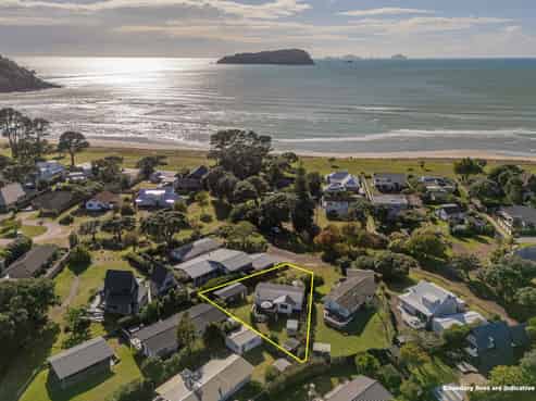 17 McCall Ave, Pauanui