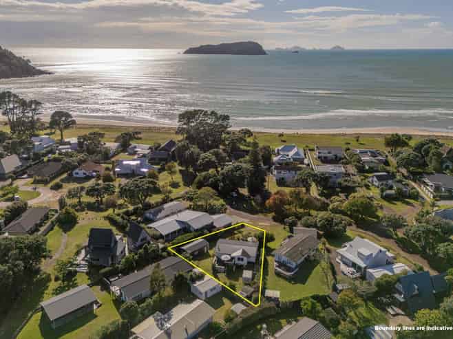 17 McCall Ave, Pauanui