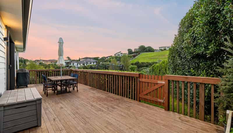 11 Kahu Close, Orewa