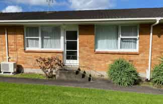 2/13 Alcock Street, Mount Wellington